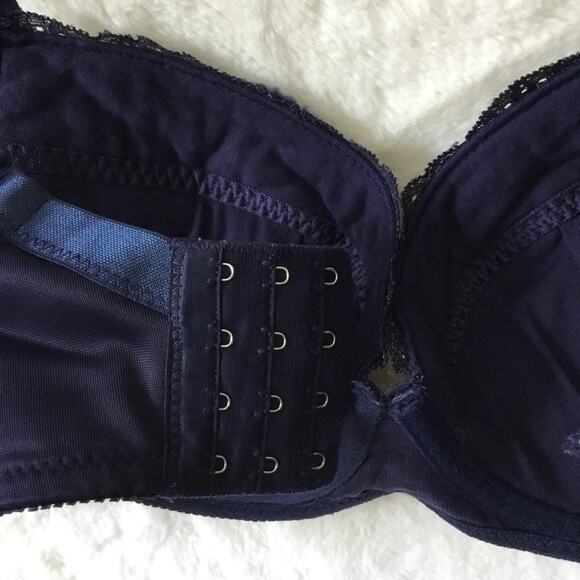 BodiBra Navy Lace Support & Shaping Bra - Picture 12 of 15